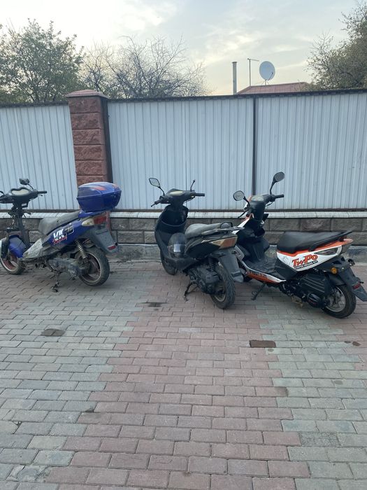 Мопед скутер мопед