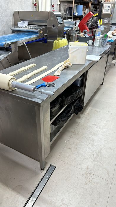 Mese inox patiserie/ brutarie