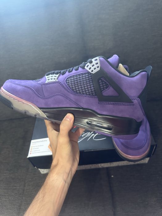 Air Jordan 4 Retro Travis Scott Purple