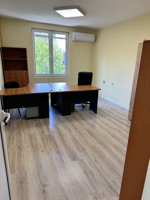Офис 20кв в Центъра