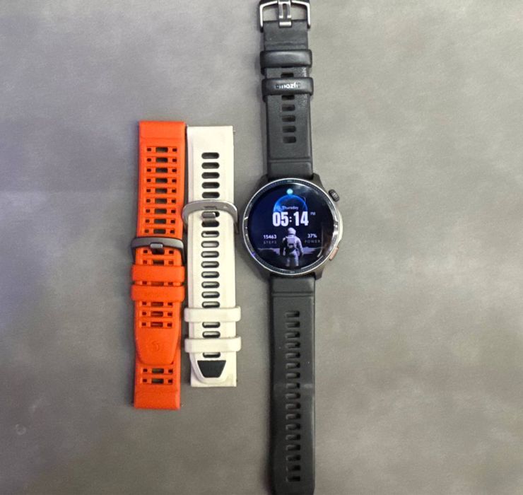 Часы Amazfit Balance 2