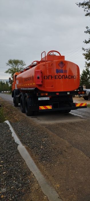 Продам КамАЗ топливозаправщик (бензовоз)