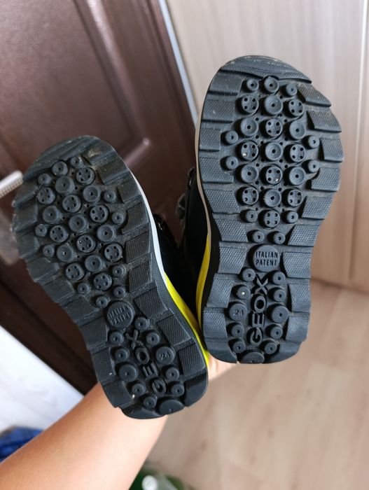 Продам зимние ботинки термо 24 размер