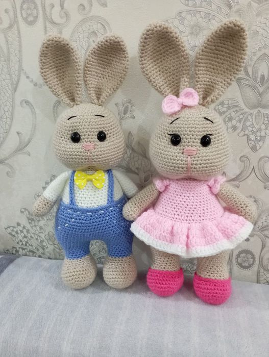 To'qilgan  ayiqchalar  sotiladi