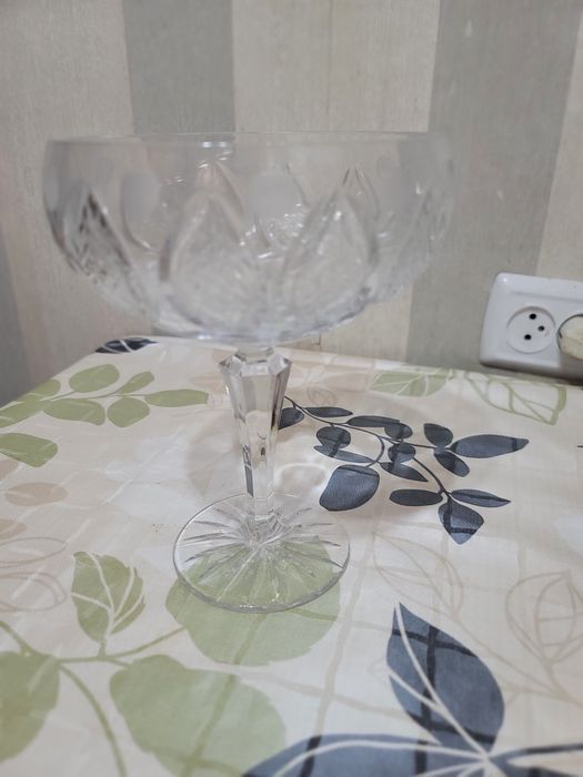 Ваза  фруктовая. Хрусталь