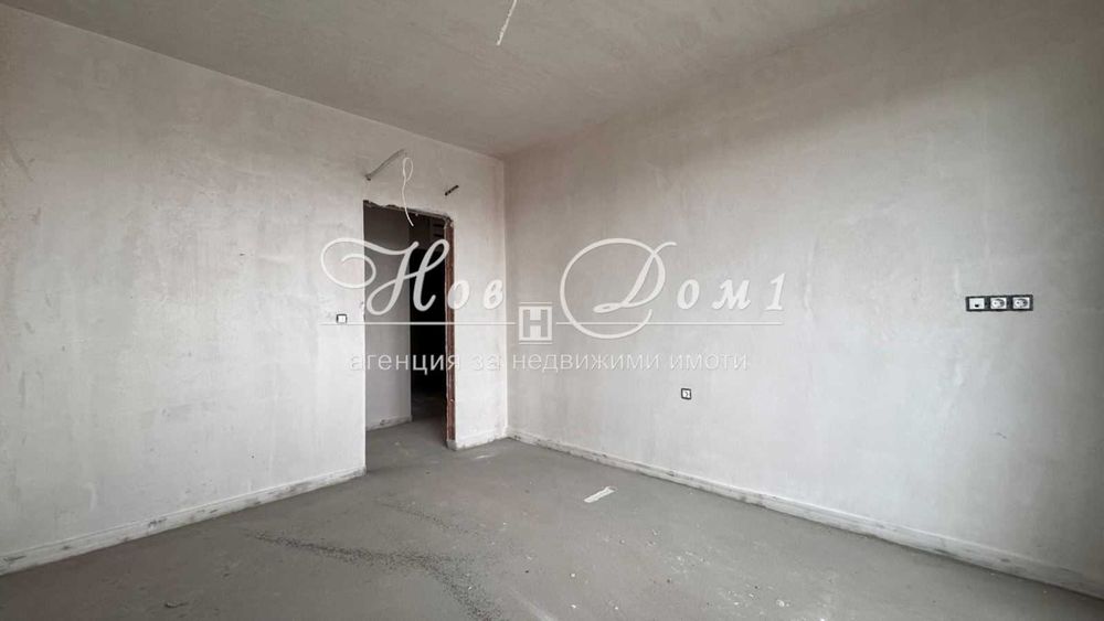 Продава се Четиристаен апартамент в Пловдив, Южен - 224 кв.м за 1200 €/кв.м - Снимка #3