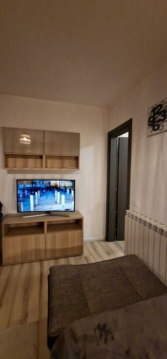 Proprietar, inchiriez garsoniera - zona Piata Muncii Decebal Calea Calarasi