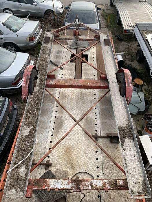 Ремарке колесница