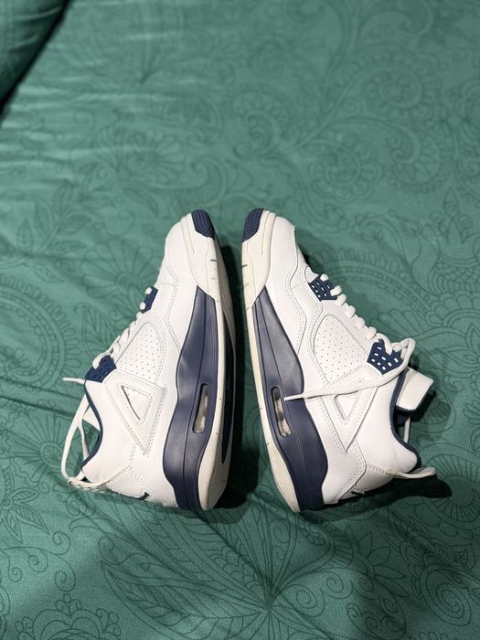 Air Jordan 4 Retro Midnight