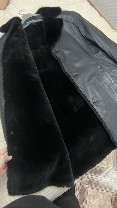 Продам мужскую куртку