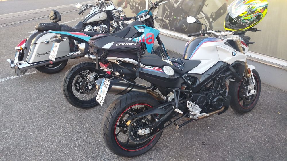 De vânzare.    BMW F8ooR
