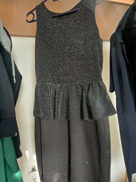 Продам платья,б/у