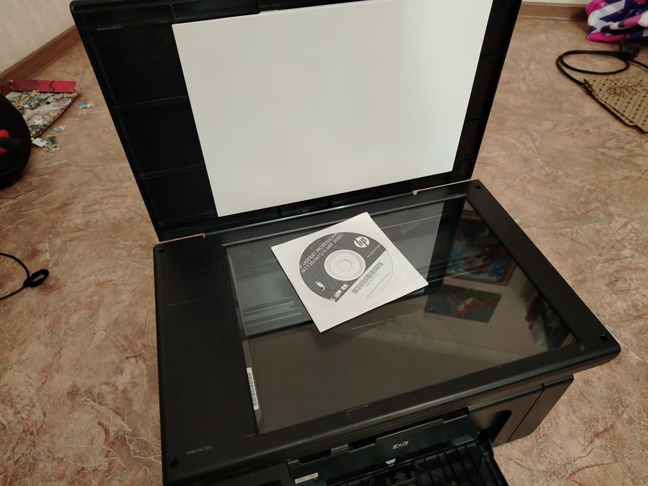 Принтер hp три в одном. Сканер, копир, принтер
