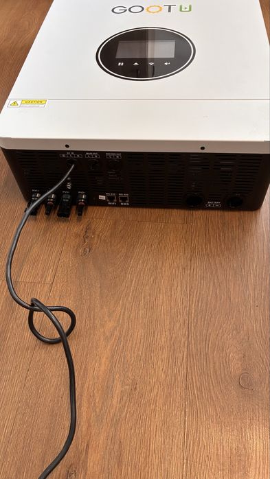 Gootu хибриден инвертор 10.2kw