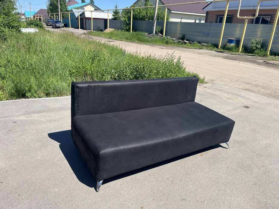 Продам диван состояние отличное