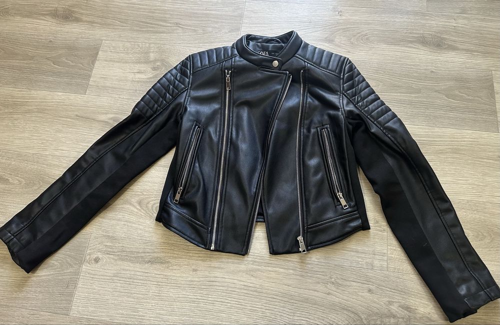 Черно кожено яке Zara