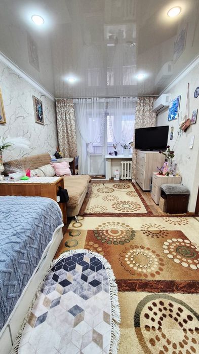 Продам 1-ком кварт. Уют.