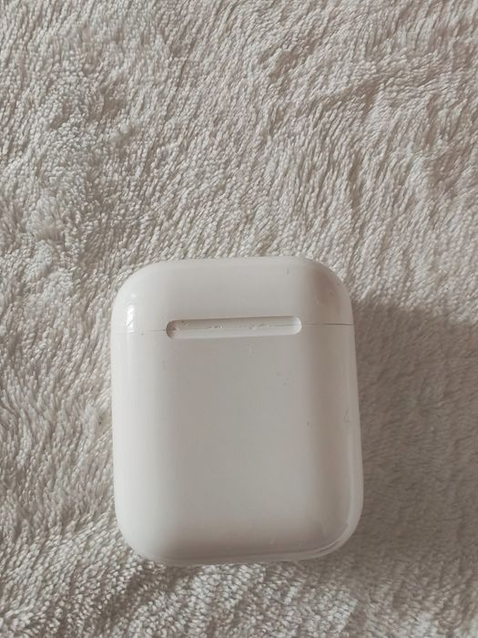 Продам наушники airpods 2