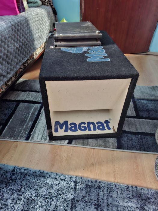 Vând tub de bass magnat