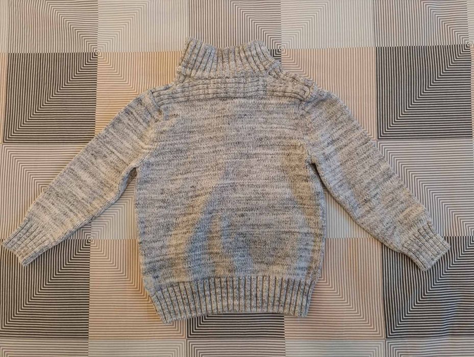 Комплект детски пуловери на HM и MNG