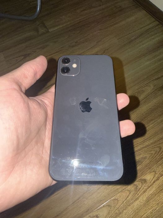 Vand iphone 11, 89% sanatate