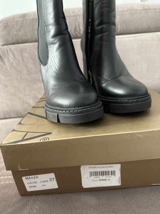 Продаются новые Ботильоны