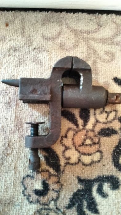 Тиски    маленькие