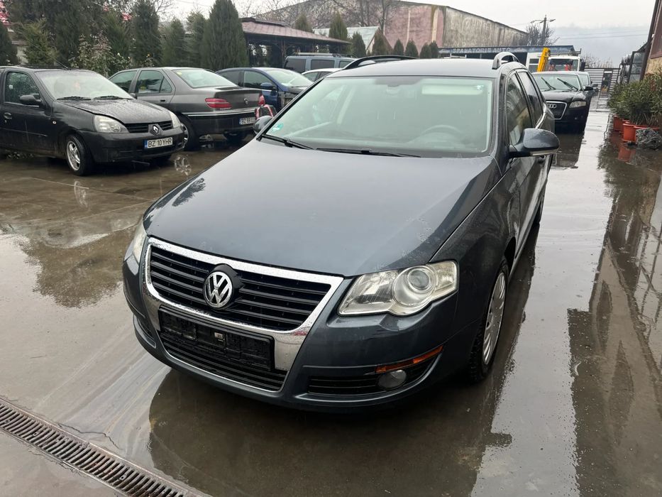 Dezmembram Passat b6 break 1.9 BLS