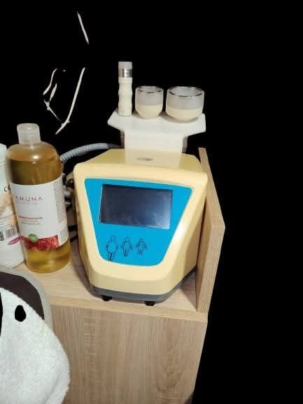 Combina cosmetica.Decantor.Vacumm
