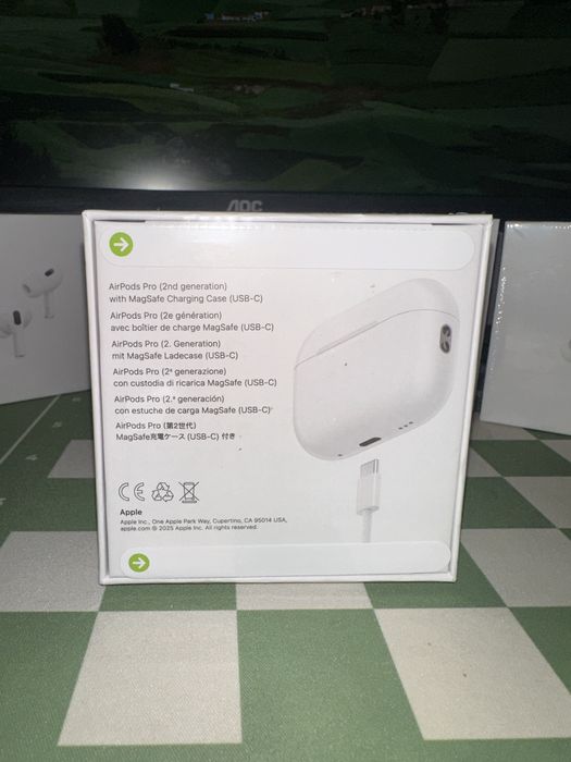 Vand casti AirPods Pro 2 noi sigilate