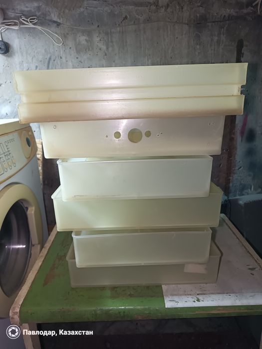 Ящик пластиковый