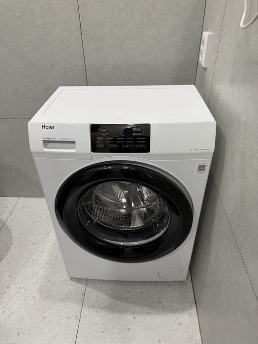 Продам стиральную машину Haier