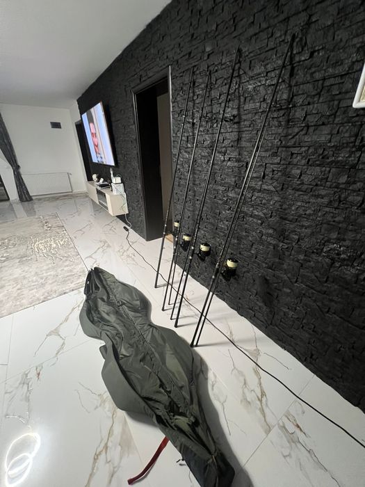 Vand Set crap 4 bete fl 3,90 si 4 mulinete okuma custom black