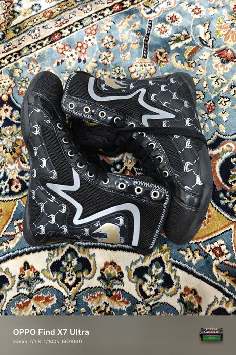 Боксерки Venum продам