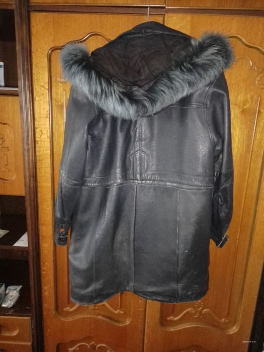 haina de piele pentru femei