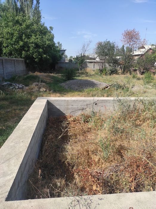 Продам участок в юкоричирчик районе