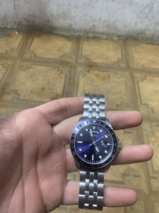 Часы Кварцевые GUESS