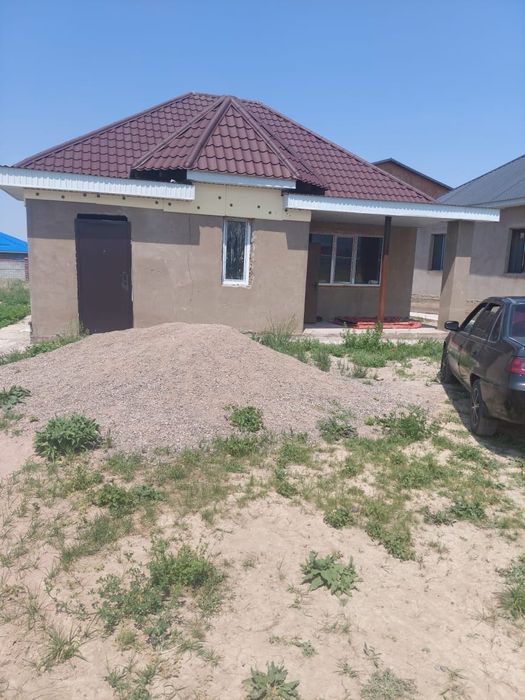 Продам дом в черновои отделке