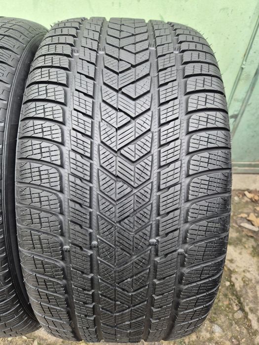 315 40 21 Anvelope de iarnă Pirelli