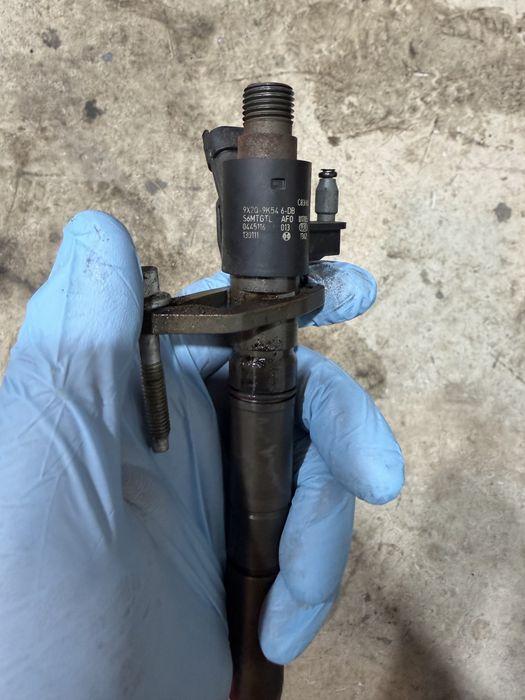 Injectoare Injector Land Range Rover Sport Jaguar Land Rover Discovery 4 XF XJ 3.0 Diesel 306DT  9X2Q-9K54 6-DB 9X2Q9K546DB