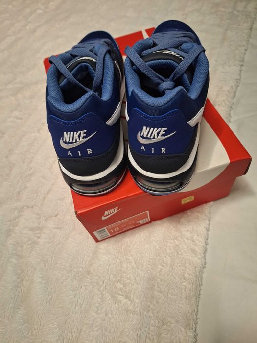 Мъжки маратонки NIKE AIR MAX NOMAD,чисто нови