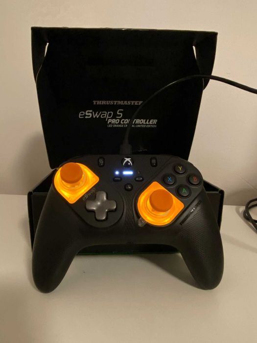Controler Thrustmaster Eswap S led orange crystal limited edition