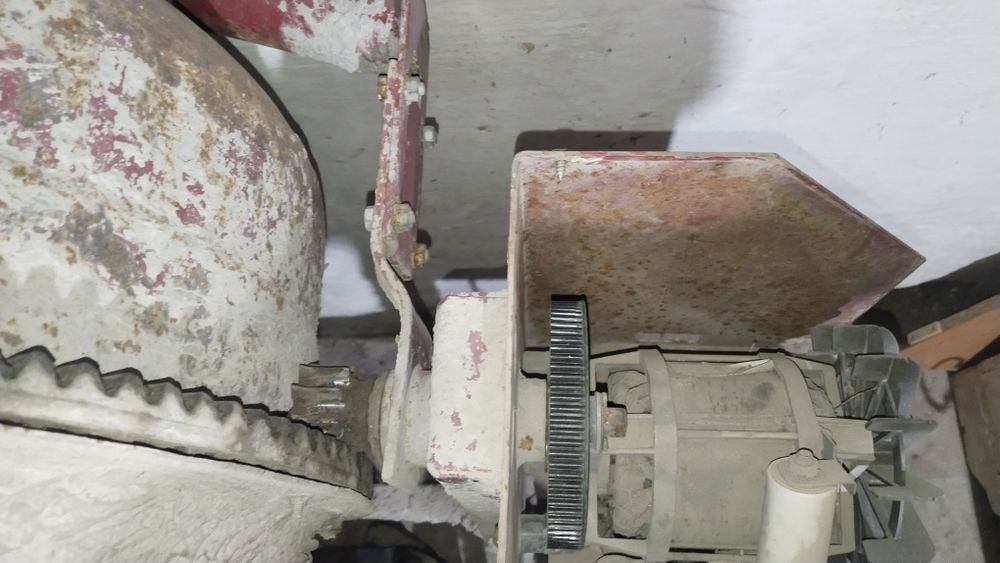 Бетономешалка на запчасти