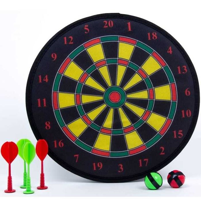 Дъска за дартс с 4 стрелички и 2 топки