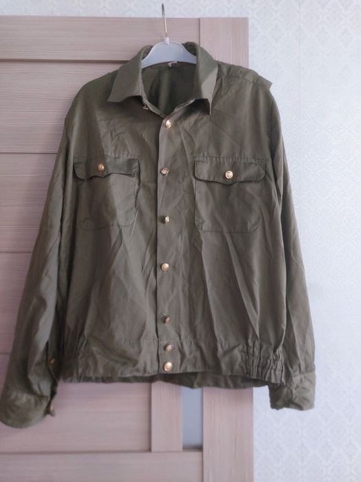 Продается  военный  рубашка