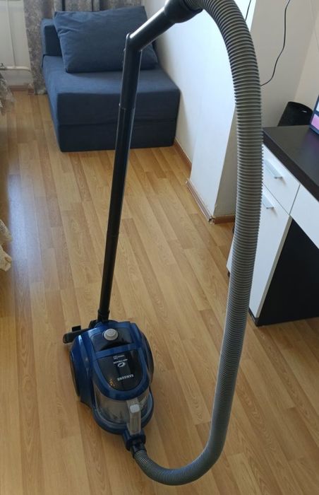 Пылесос Самсунг  в хорошем состояний