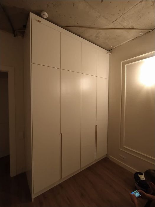 Изготовление корпусной мебели на заказ — качественно и точно в срок.