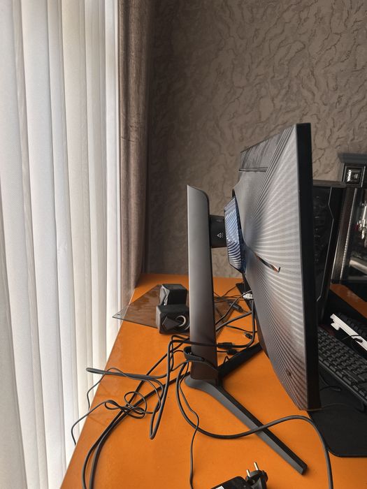 Monitor g4 240 hz ips Samsung