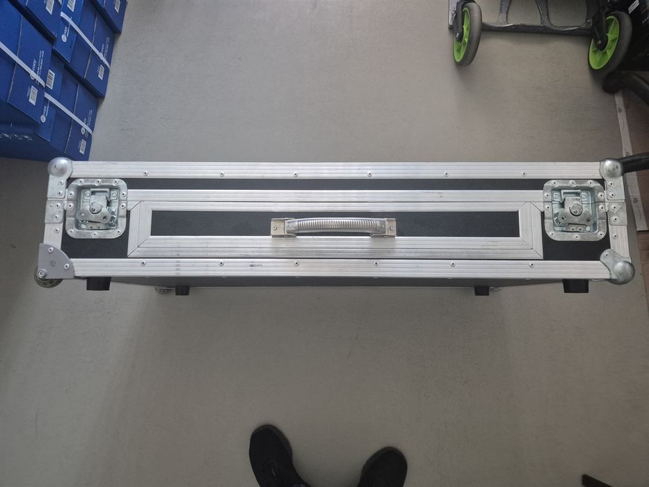 Case  Pioneer Opus Quad