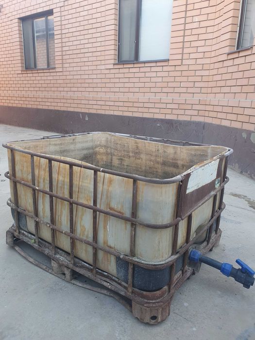 Бочка садовая б/у